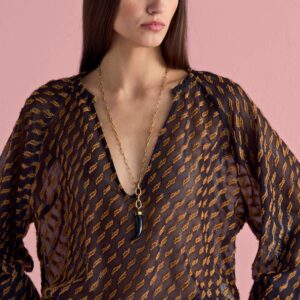 collar colmillo negro